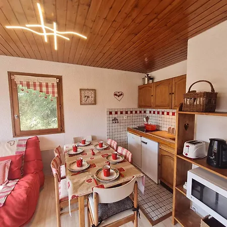 Etendard 416 - Appt 4 - 6 Pers アパート レ・デュー・アルプ